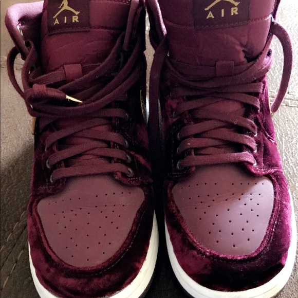 Air Jordan 1 Heiress GG 'Velvet - Picture 5 of 5